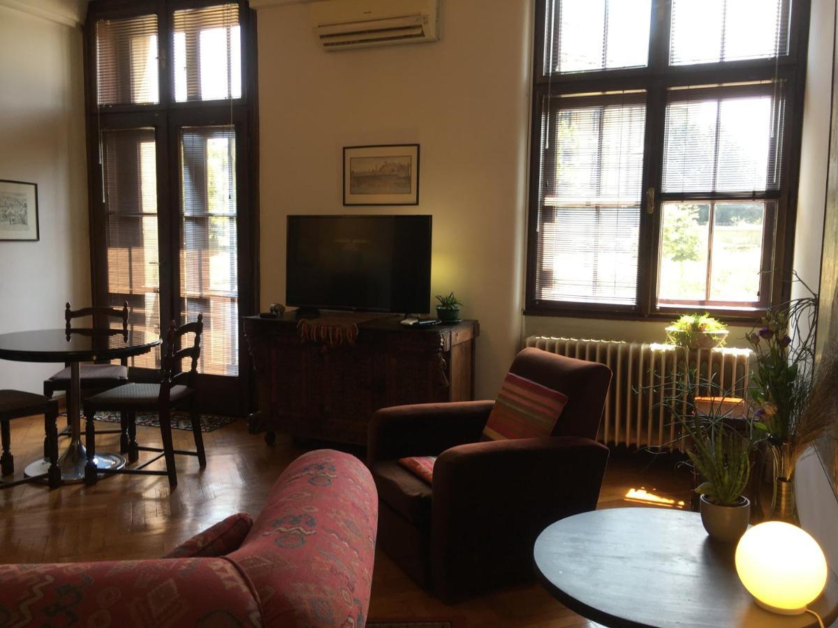 Apartment Parliament Park Belgrade Extérieur photo
